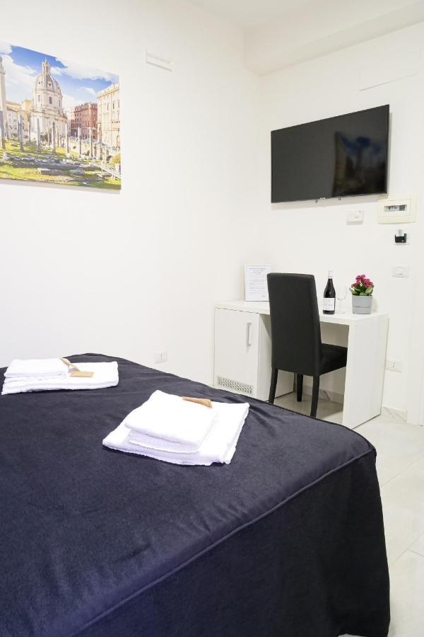 Standard Double Room,1397505665:JPEG